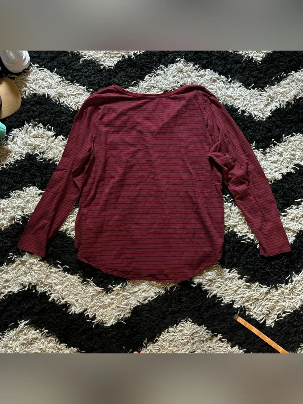 Old Navy Everywear Red Navy Blue Striped V-Neck Long Sleeve Shirt Women’s XXL